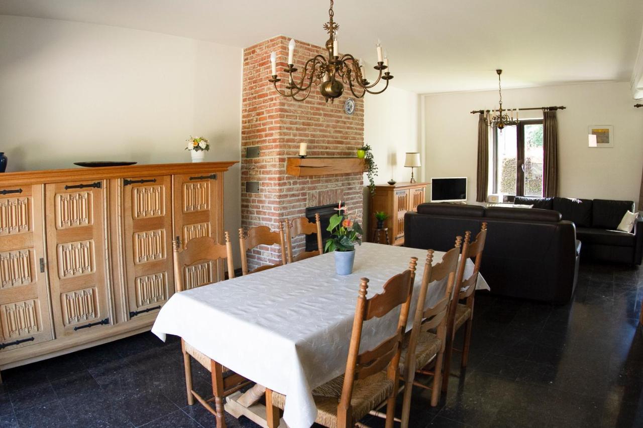 Rumst Huisje Van De Meentocht מראה חיצוני תמונה
